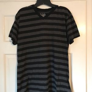 Men’s fashion T